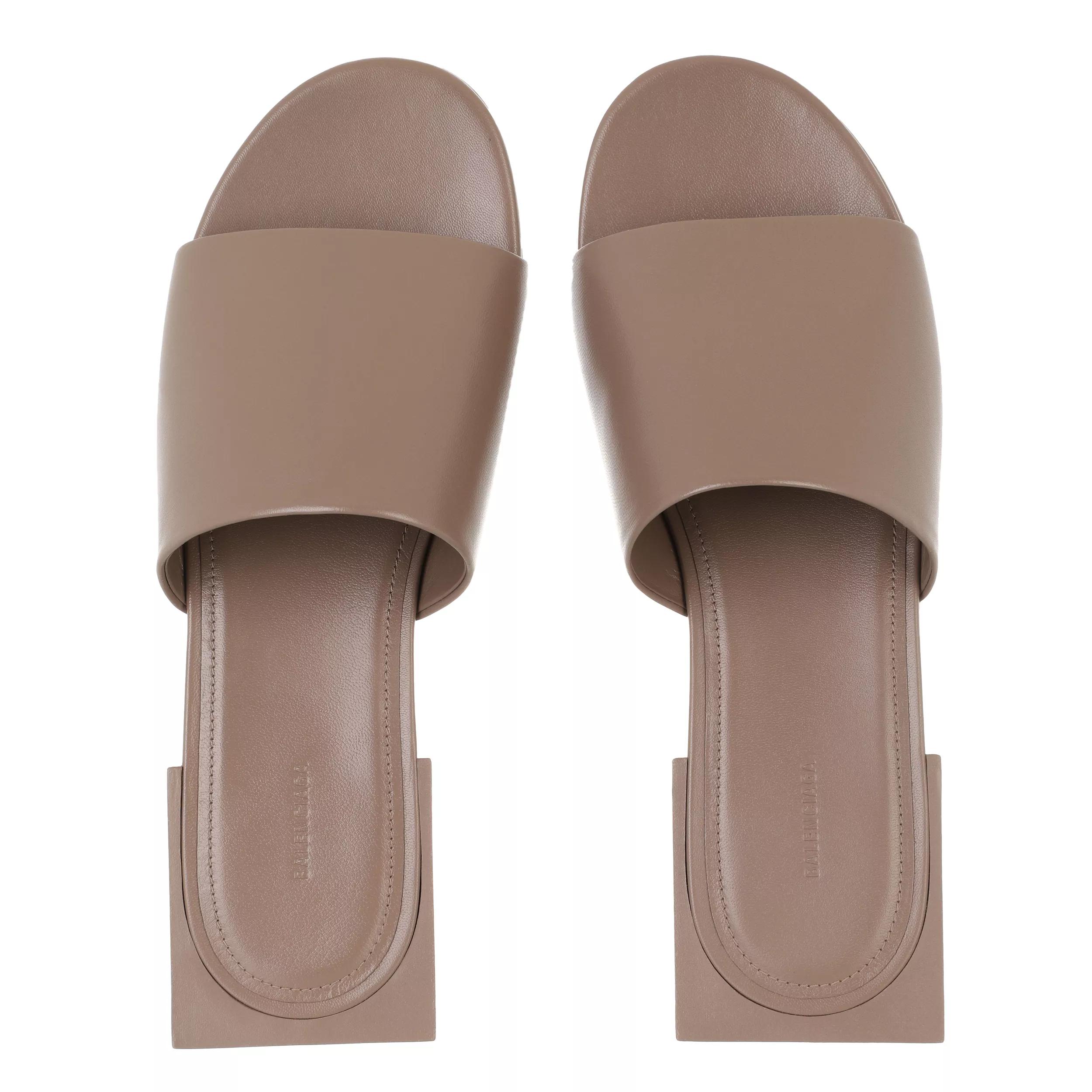 Balenciaga slides discount nude