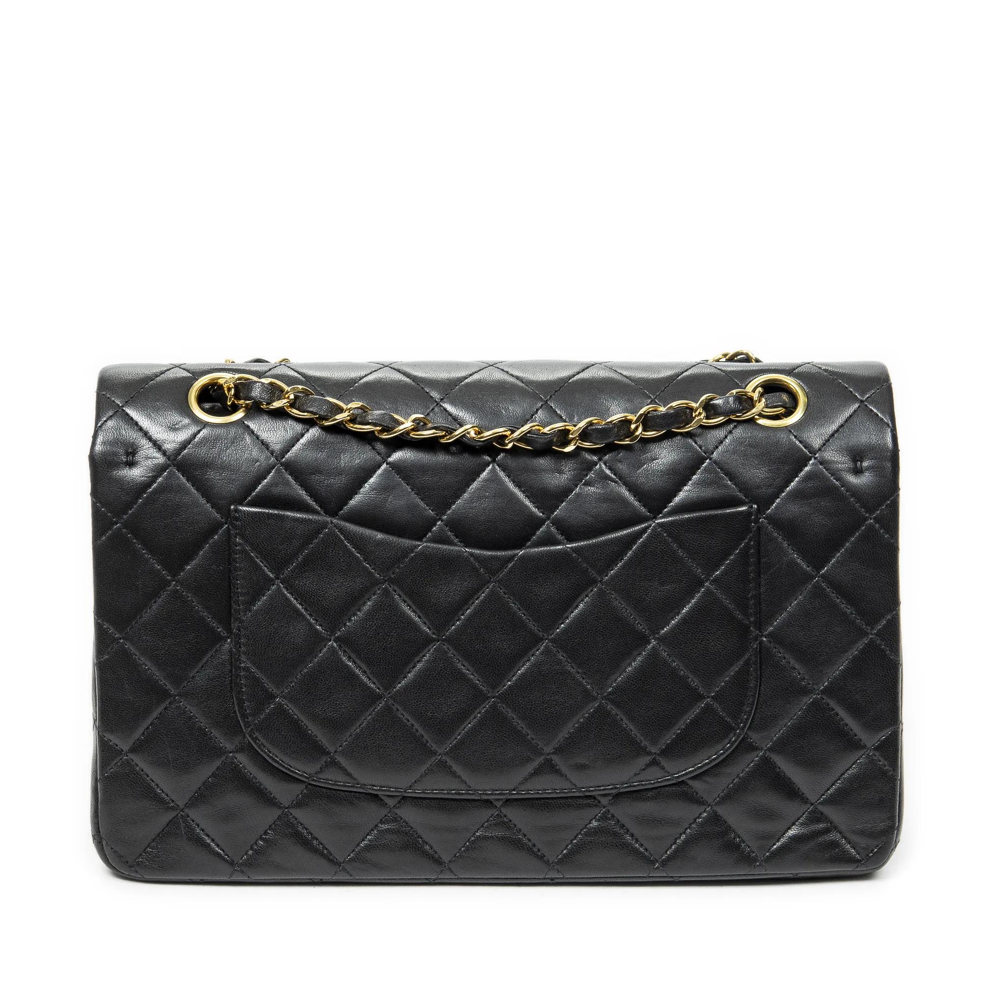 Thumbnail - Chanel Crossbody Bags - Classic Double Flap 26 - Gr. unisize - in Schwarz - für Damen