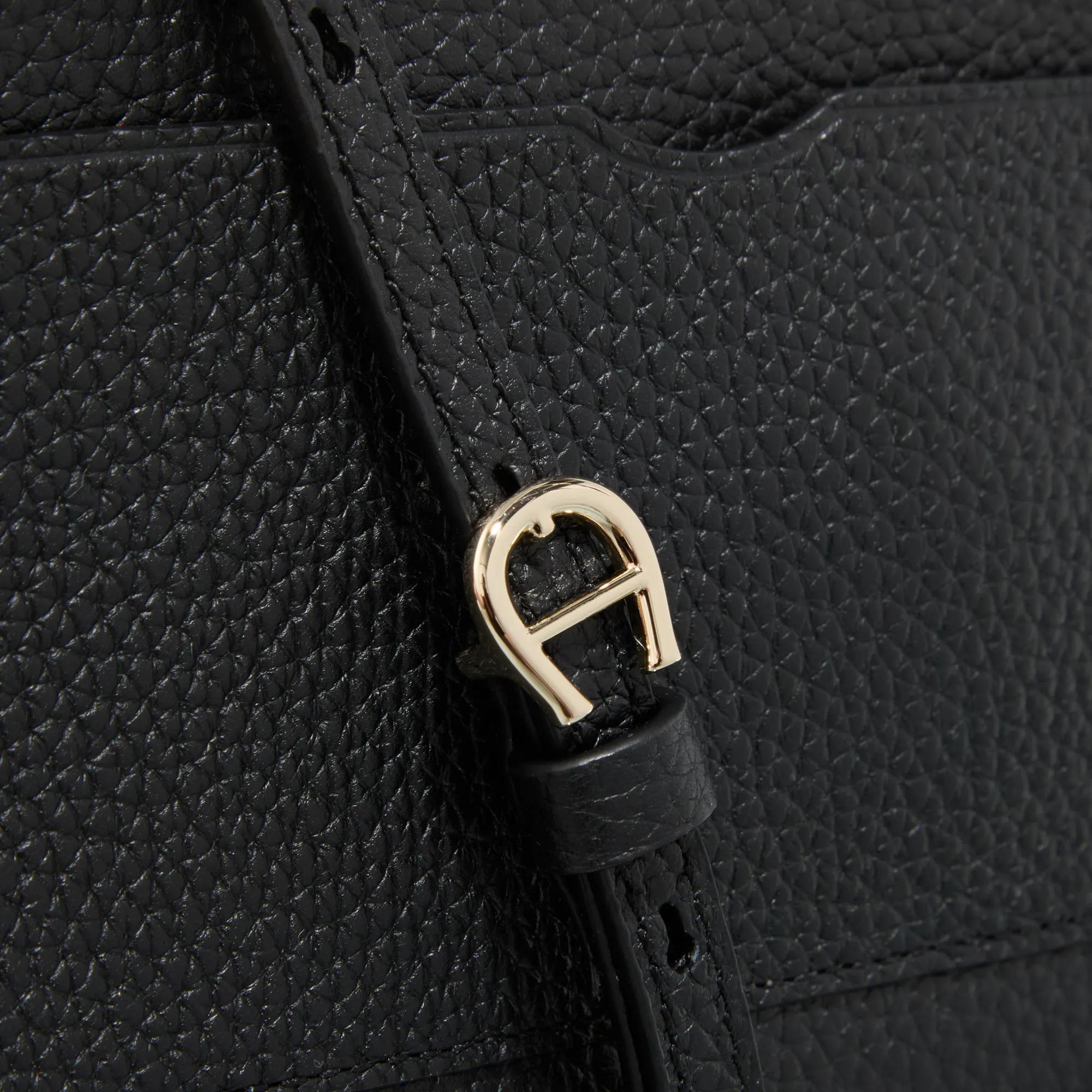 aigner Pochettes Diadora in zwart