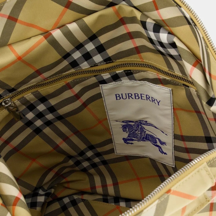 Burberry carryall bag hotsell