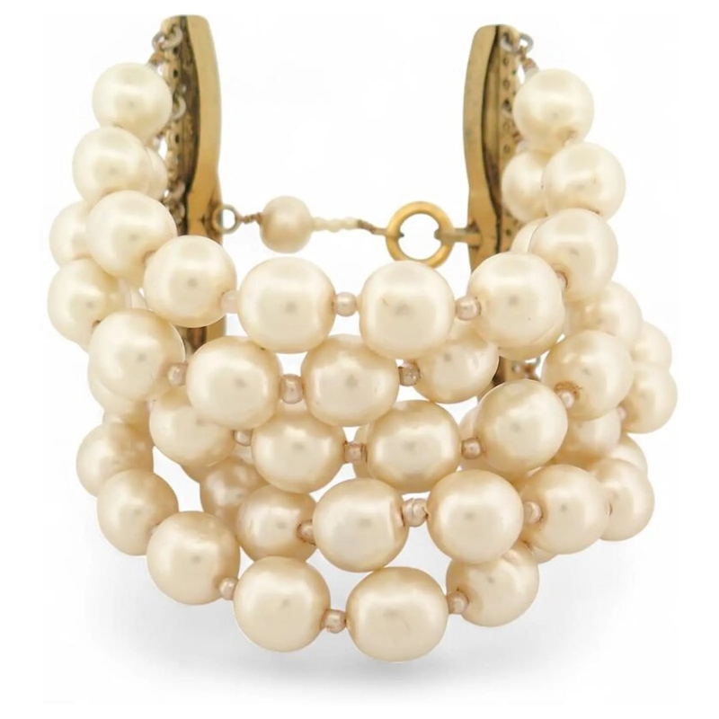 Chanel Armband VINTAGE CHANEL ARMBAND PERLENMANCHETTE 6 REIHEN 20 weiß