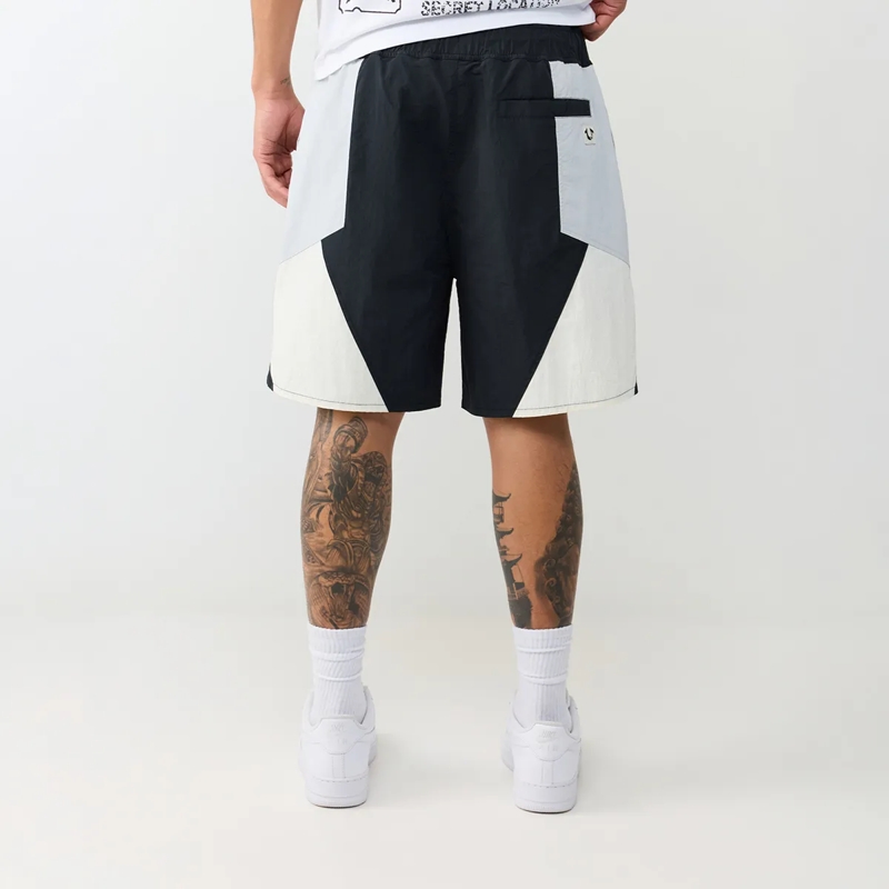 True Religion Shorts - Nylon Track-Short- Geometrisches Colorblocking schwarz(Image 4)
