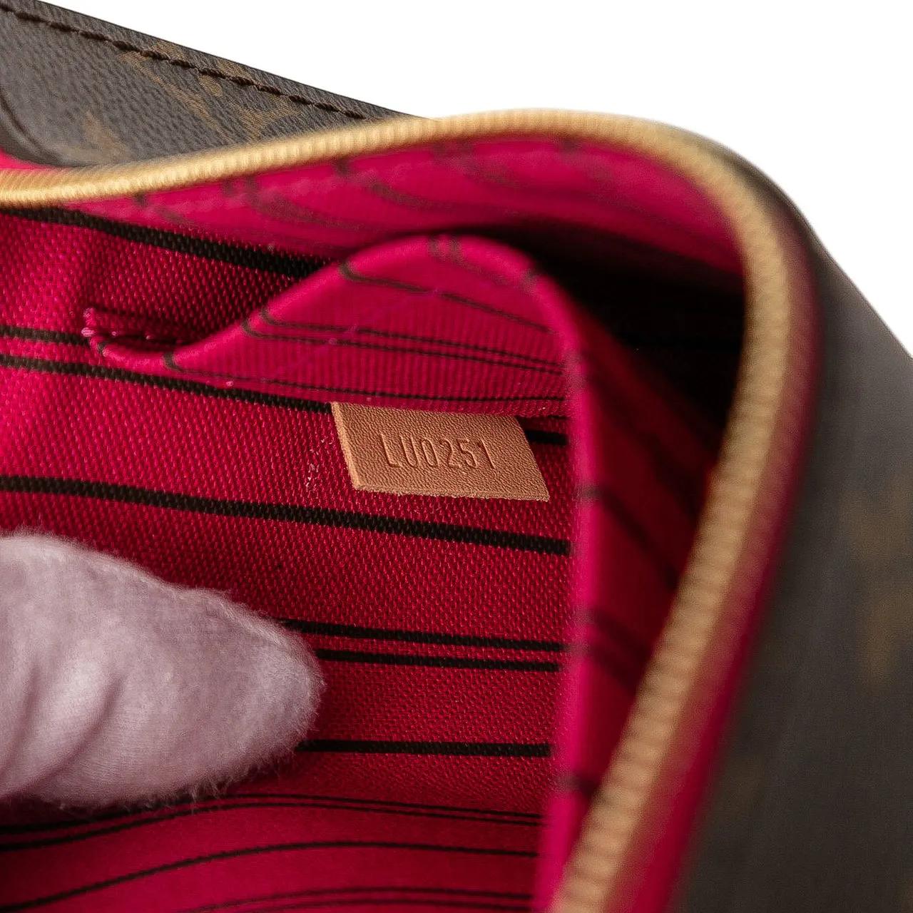 Thumbnail - Louis Vuitton Kosmetiktaschen - Monogram Neverfull Pouch - Gr. unisize - in Braun - für Damen