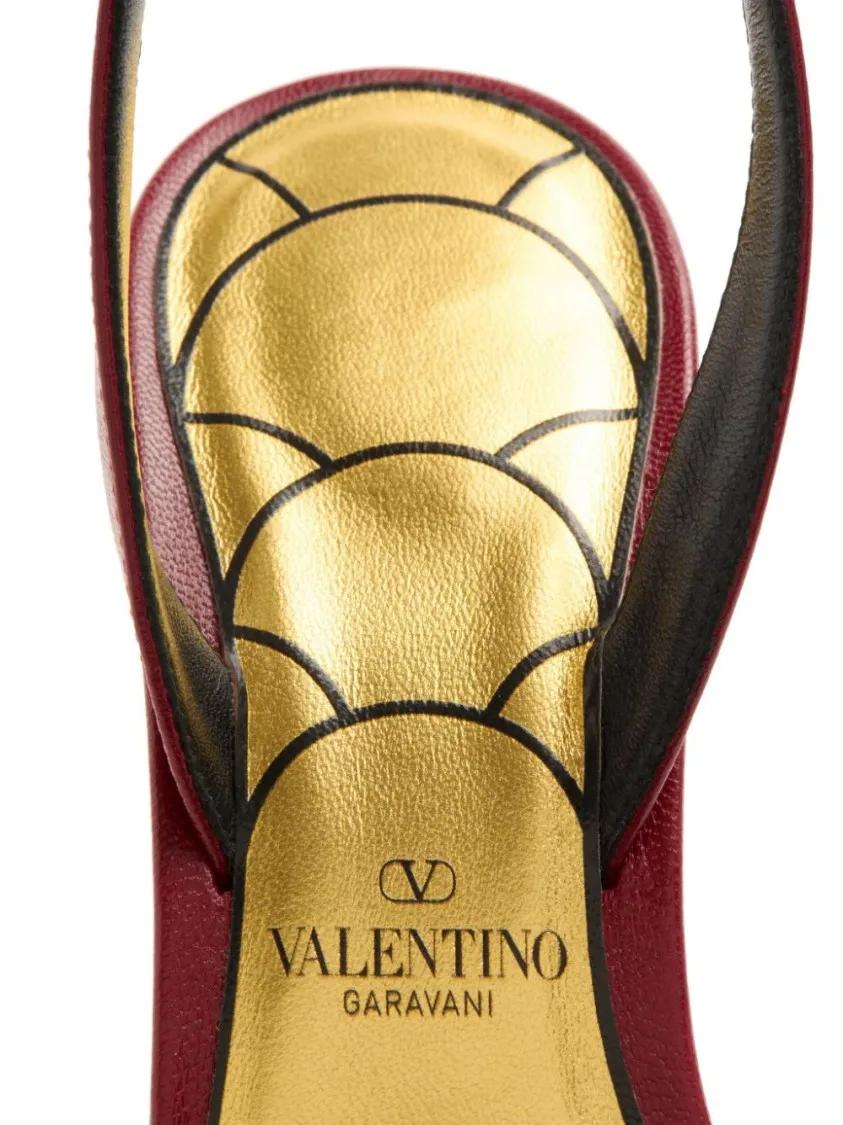 Thumbnail - Valentino Garavani Sandalen - Red Leather Sandals With V Logo And Ankle Strap - Gr. 37,5 (EU) - in Rot - für Damen