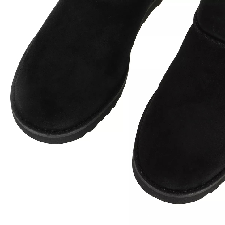 Ugg amie hot sale black 7