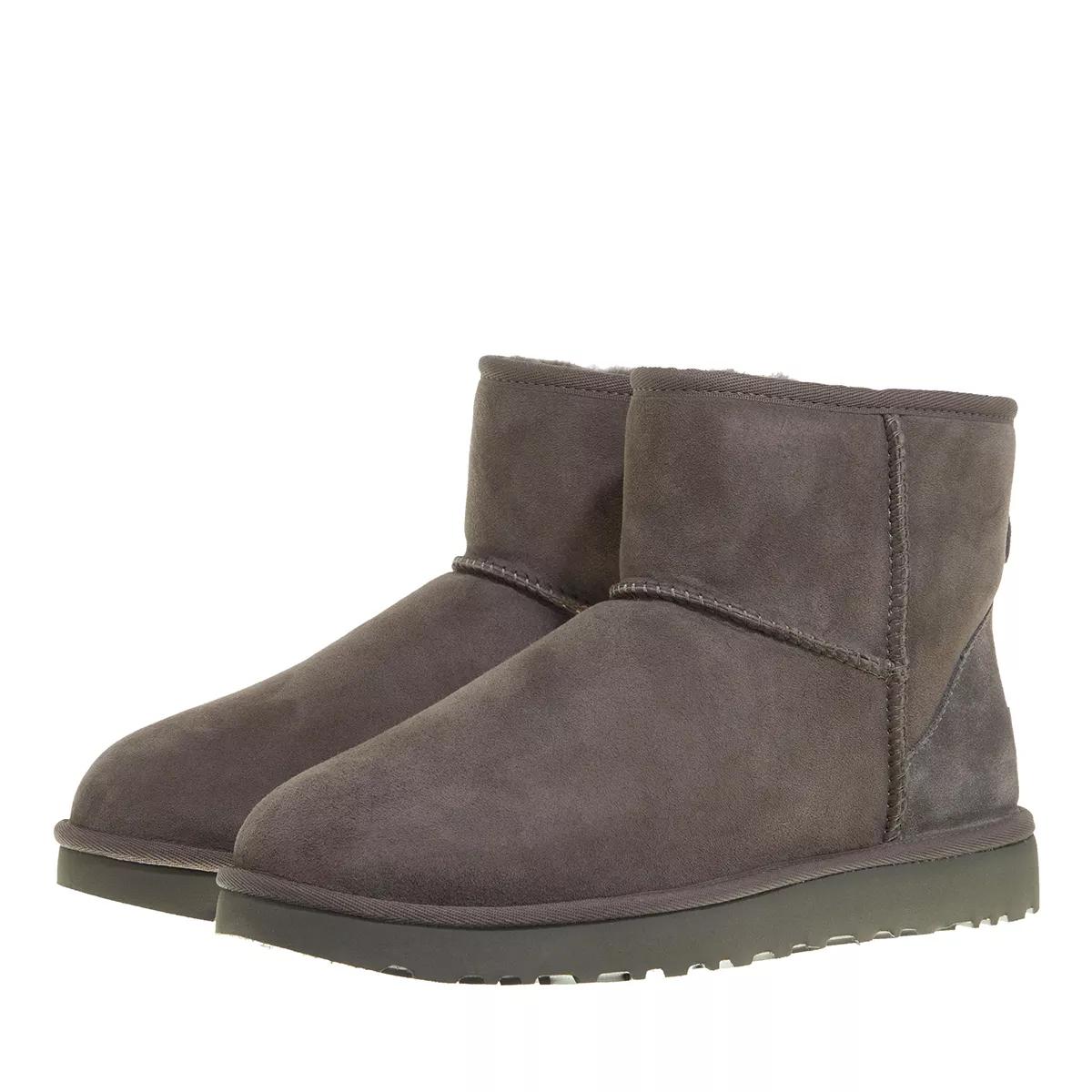 UGG Boots & Stiefeletten - W Classic Mini Ii - Gr. 36 (EU) - in Grau - für Damen