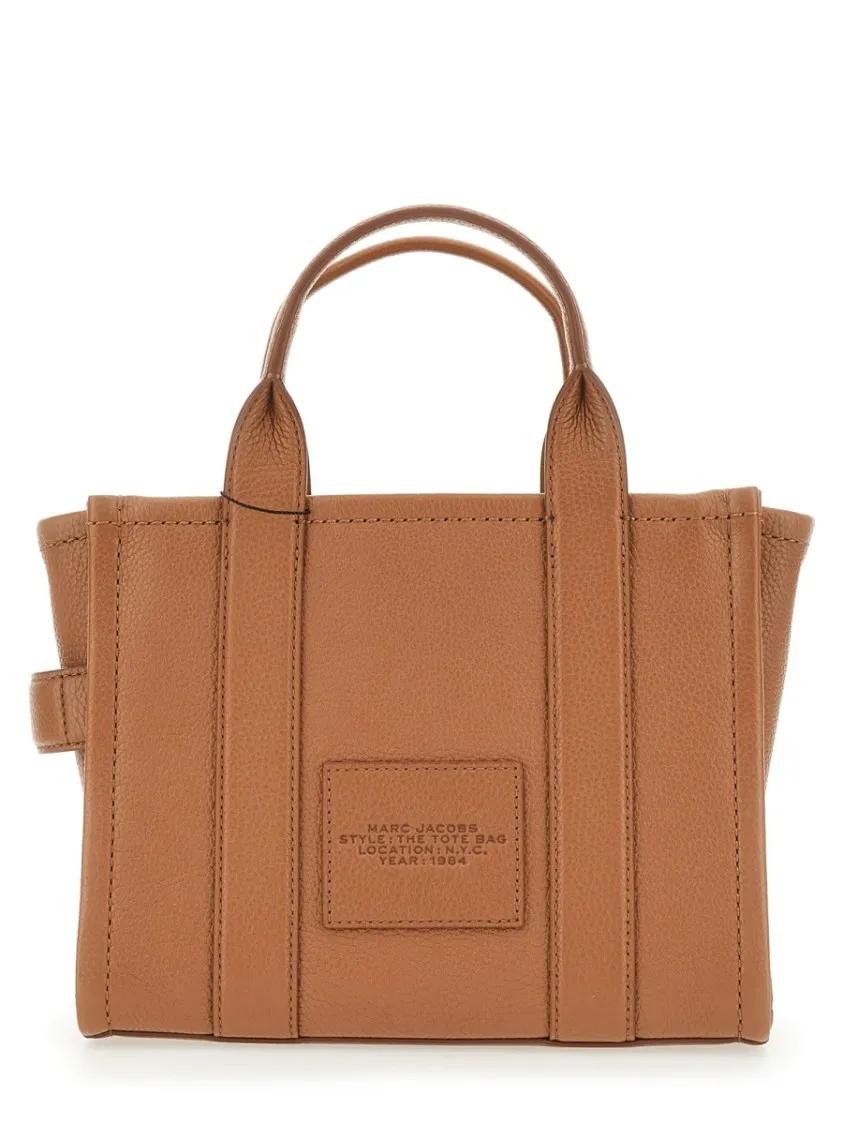 Marc Jacobs Shoppers & Totes The Tote Small Bag in bruin