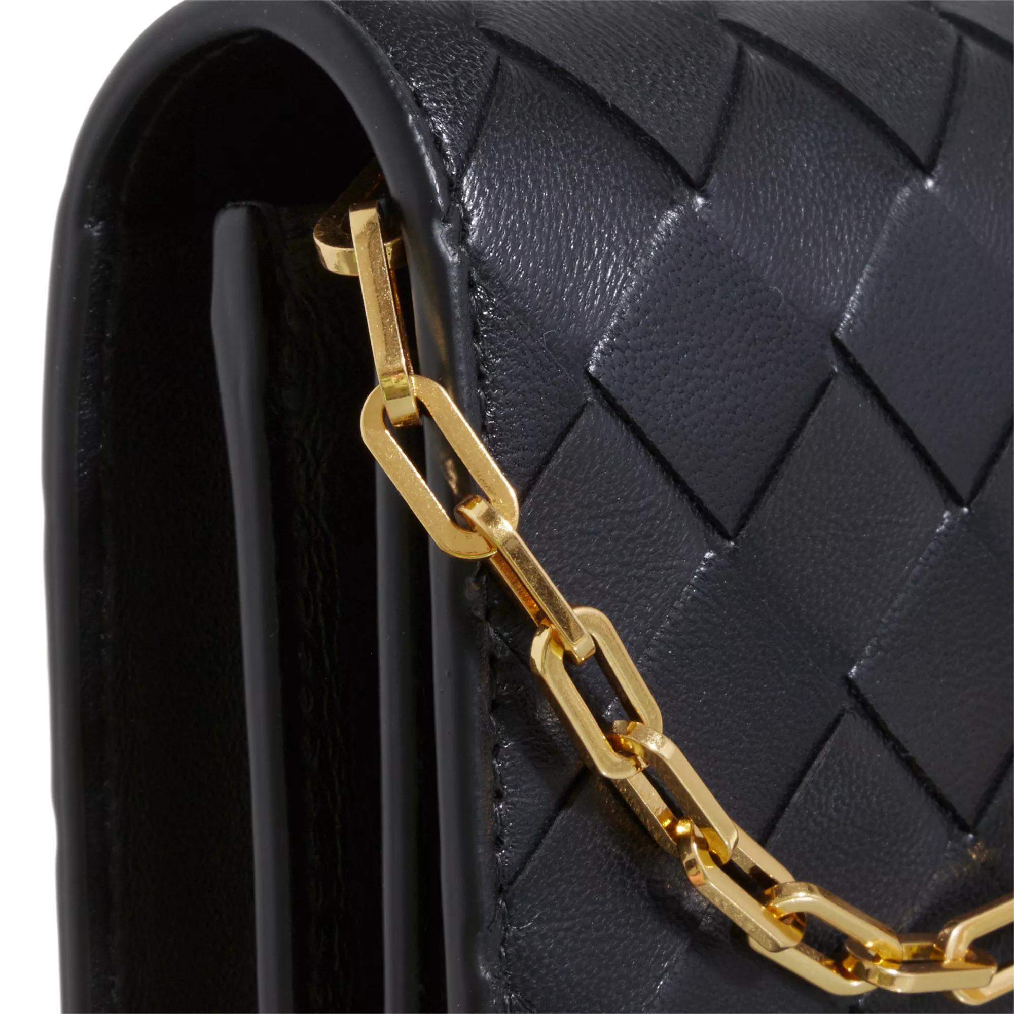 Bottega Veneta Pochettes Chained Mini Crossbody Bag Intrecciato in zwart
