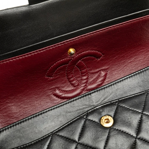 Chanel Sac à bandoulière 1994-1996 Small Classic Lambskin Double Flap schwarz (Image 27)