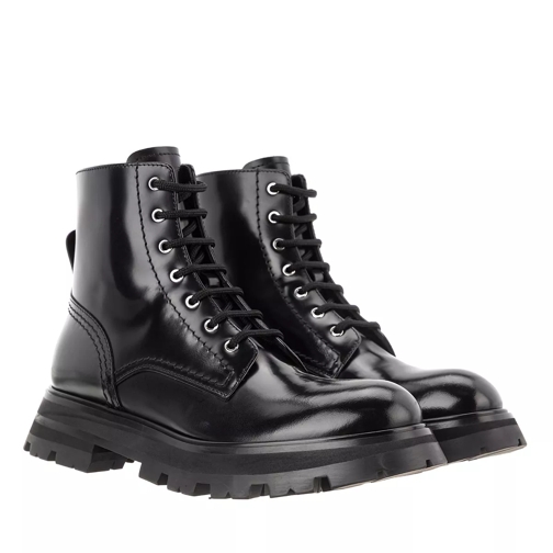 Alexander McQueen Wander Boots Leather Black Lace up Boots
