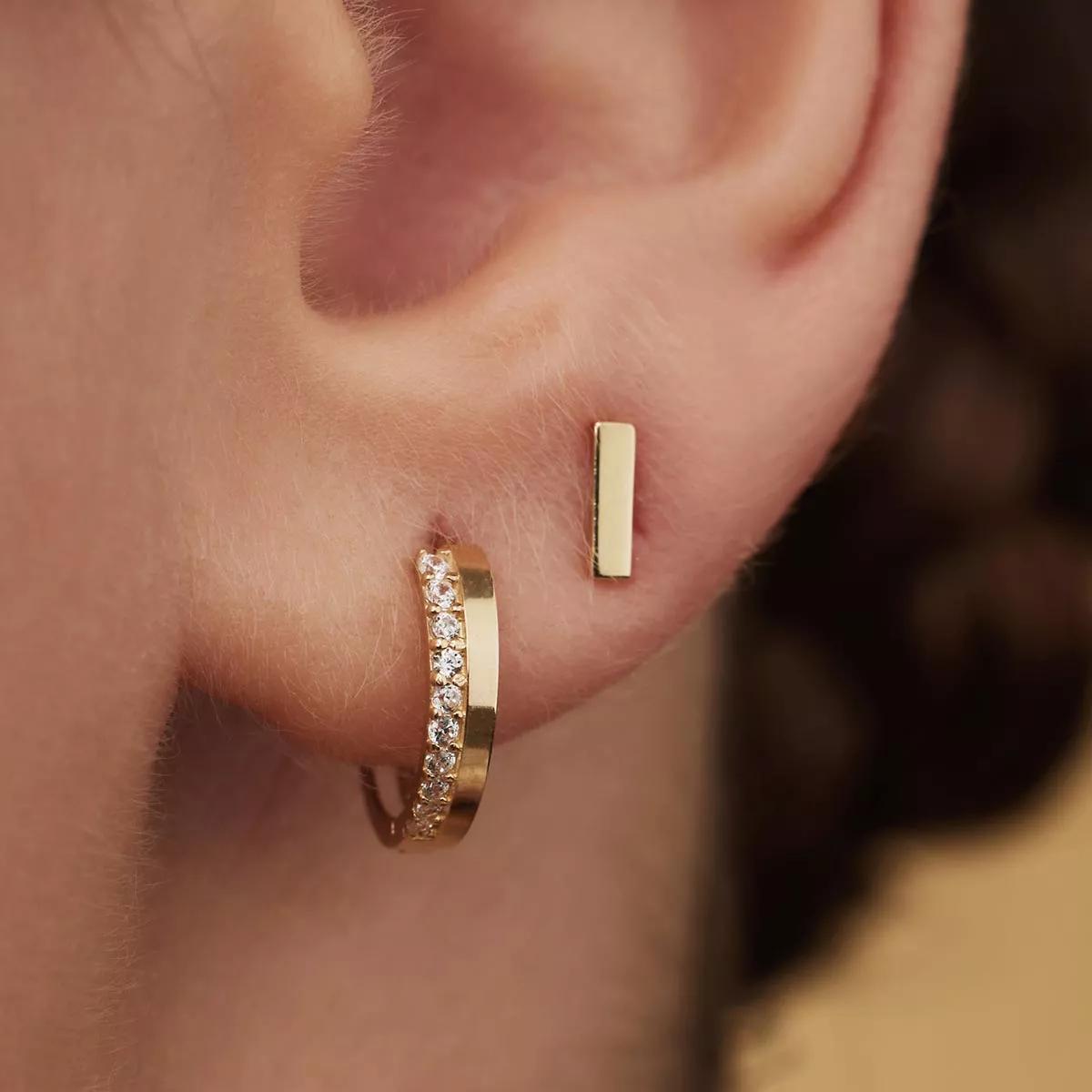 Thumbnail - Isabel Bernard Ohrringe - Le Marais Louna 14 Karat Hoop Earrings With Zircon - Gr. unisize - in Gold - für Damen