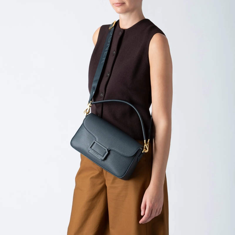 Bogner Schultertasche Pontresina Neve Nera Shoulderbag Shf Darkblue(Image 2)