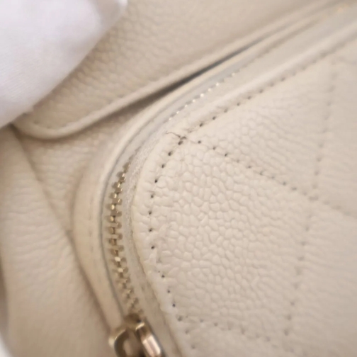 Chanel Sac à bandoulière 2019 Caviar Business Affinity Messenger Flap weiß (Image 20)