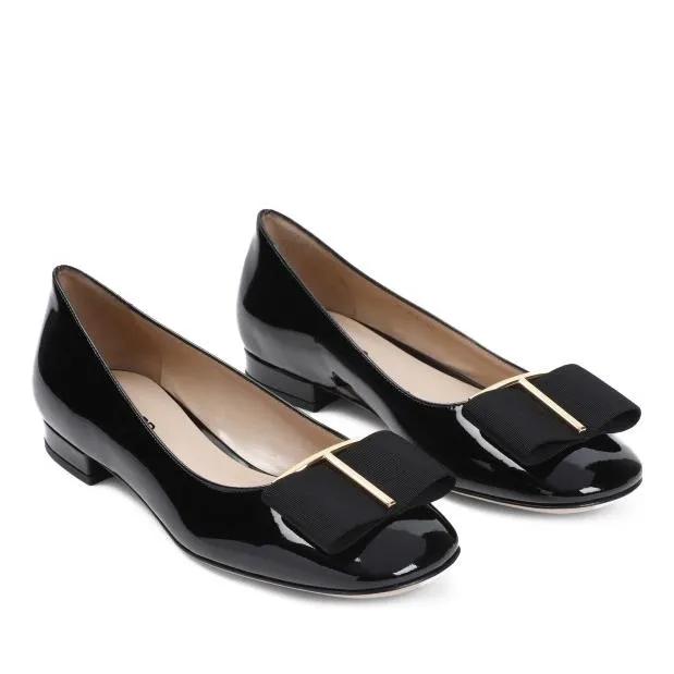 Tom Ford Loafers & Ballerinas - Black Calf Leather Ballerina - Gr. 38 (EU) - in Schwarz - für Damen