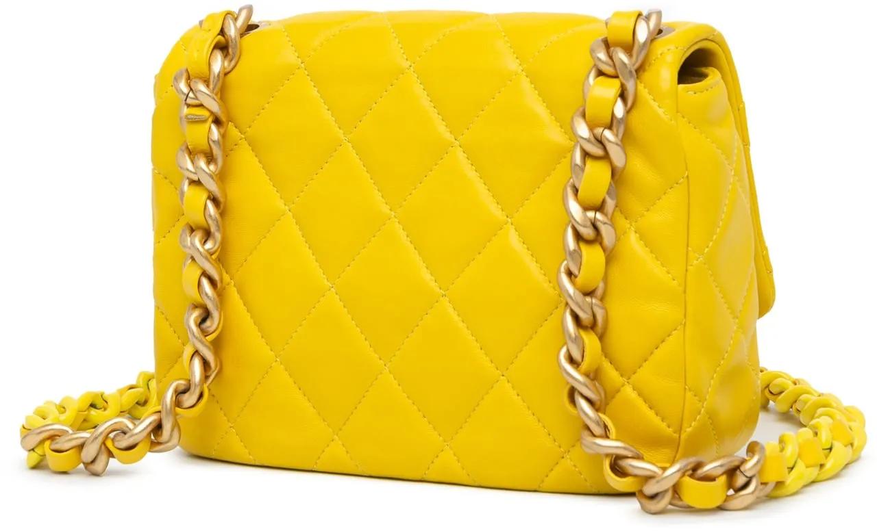 Chanel Hobo bags 2021-2023 Small Quilted Lambskin Candy Chain Flap in geel