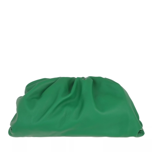 Bottega Veneta Pouch Bag Leather Racing Green Aftonväska med spänne