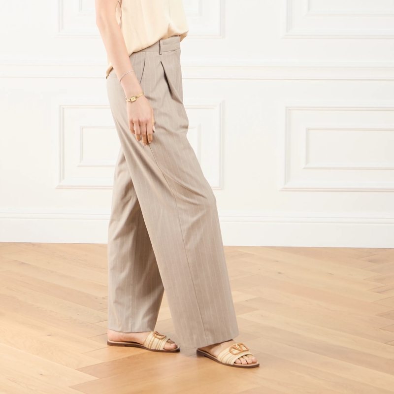 Valentino Garavani Slipper VLogo Slide Beige(Image 2)