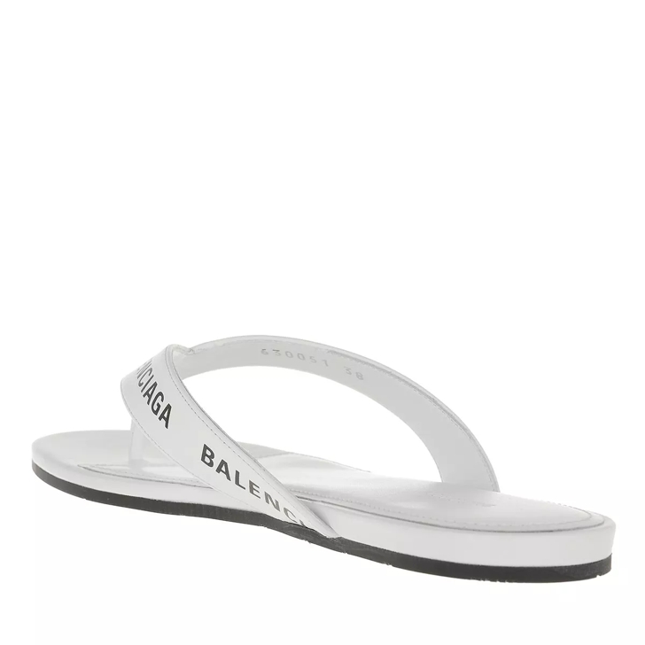 Black deals flip flops