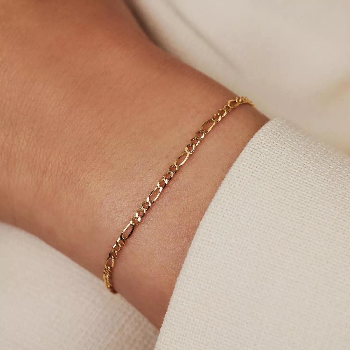 isabel bernard bijouterie, rivoli nina 14 karat bracelet with royal link en gold - braceletpour dames
