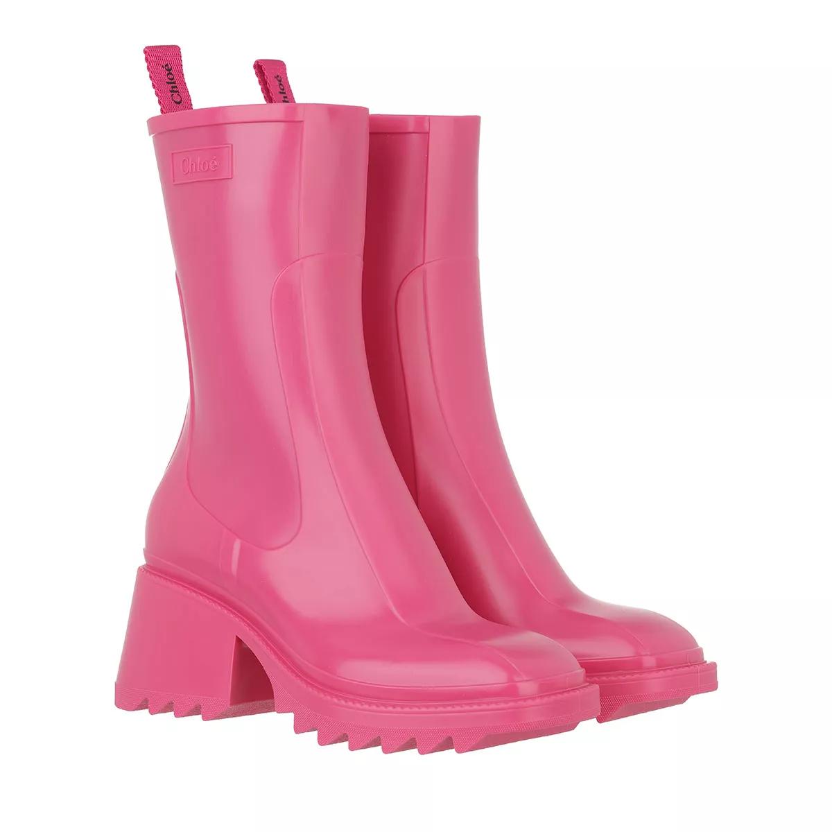 Hot pink best sale rain boots womens