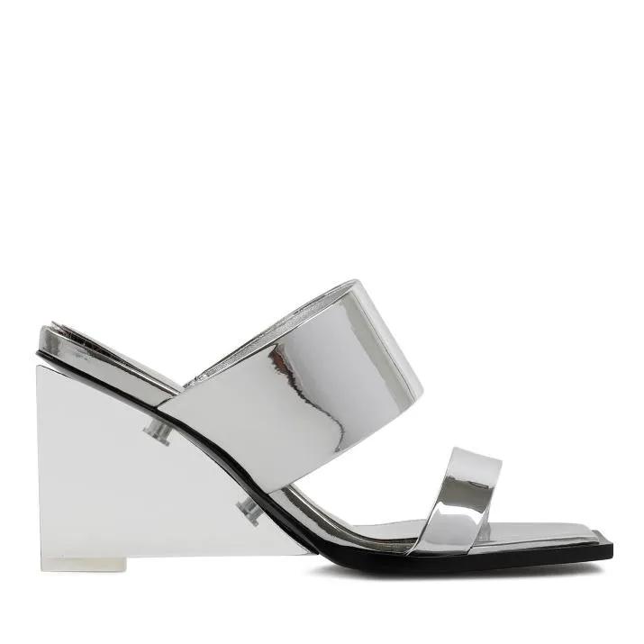 Alexander McQueen Sandalen & Sandaletten - Silver Calf Leather Sandals - für Damen