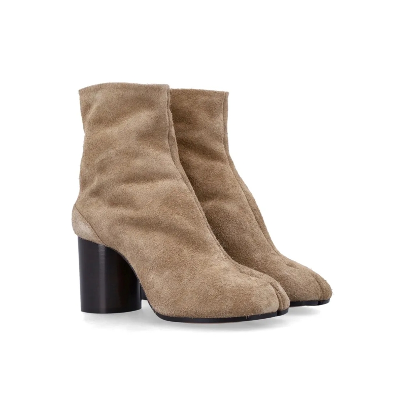 Maison Margiela Stiefel Beige Suede Tabi Ankle Boots Neutrals