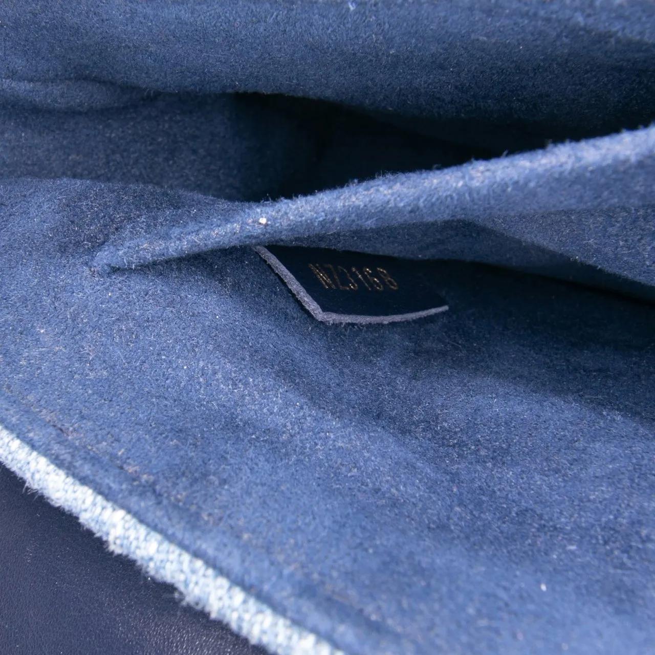 Thumbnail - Louis Vuitton Hobo Bags - Limited Edition Denim Patches New Wave Chain MM - Gr. unisize - in Blau - für Damen