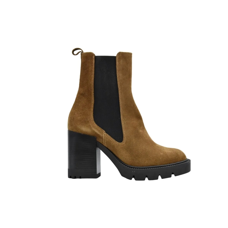 Janet & Janet Bottes Leather Brown Flat Shoes With Lace-Up Design Brown