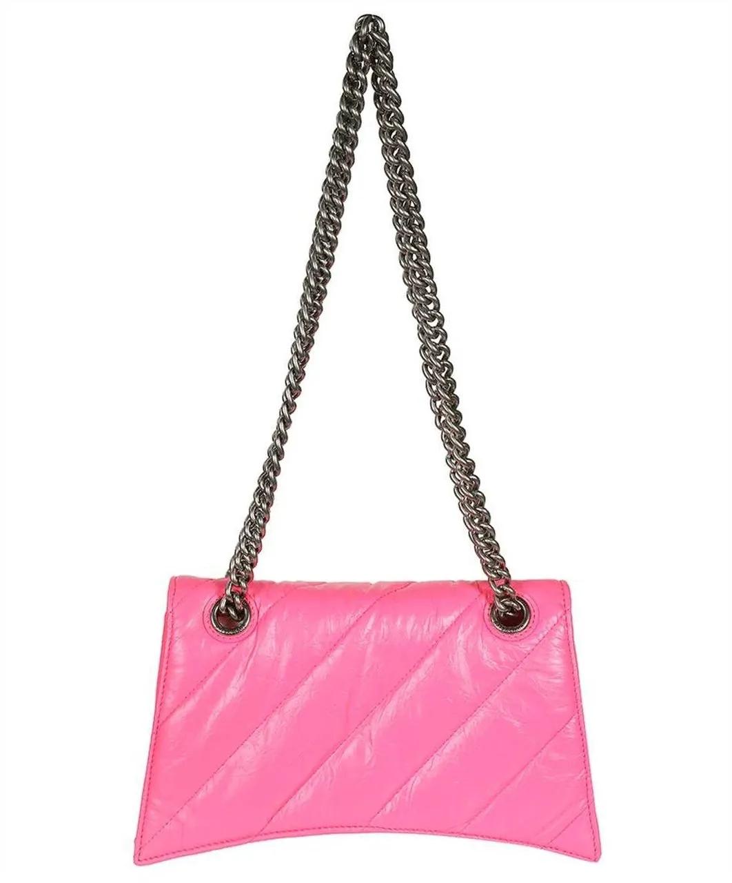 Balenciaga Hobo bags Crush Small Chain Bag in poeder roze