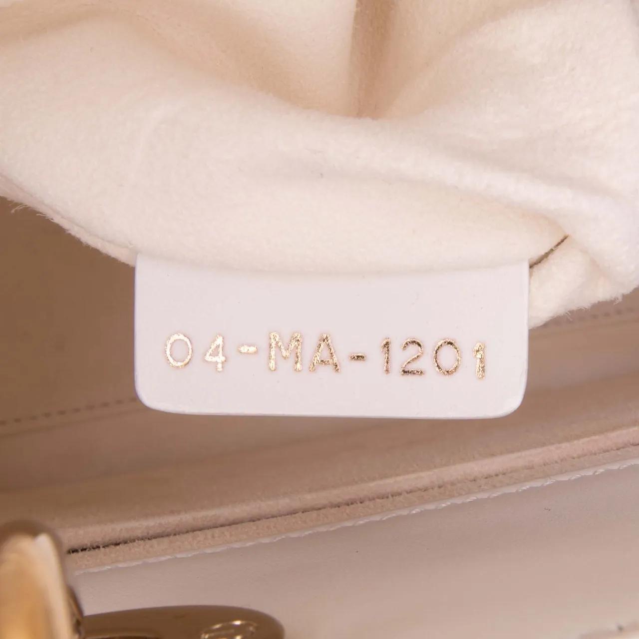 Thumbnail - Christian Dior Hobo Bags - Medium Mesh Cannage Lady Dior - Gr. unisize - in Gold - für Damen