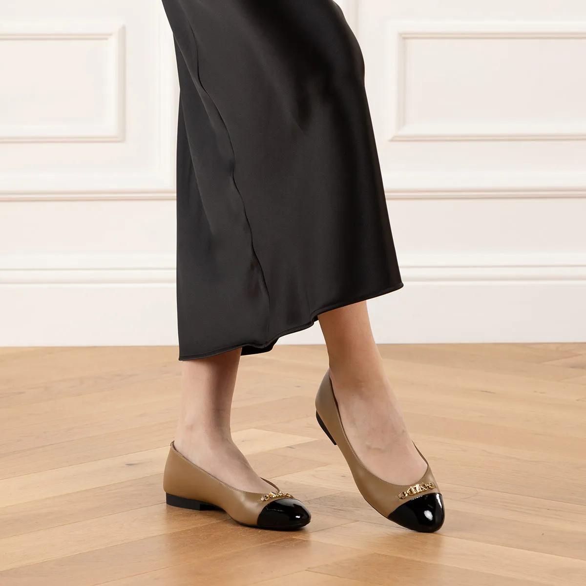 (取寄) マイケルコース レディース レベッカ フレックス バレエ MICHAEL Michael Kors women Rebecca Flex Ballet Light Cream A0478390-PDP-2