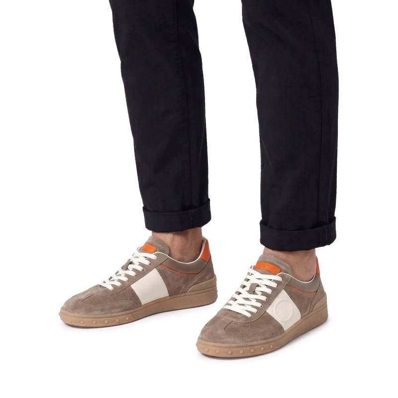 Valentino Garavani Veterschoenen Sneaker aus Veloursleder schwarz(Image 4)