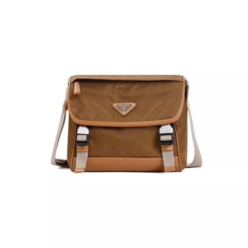 Prada Pattina Shoulder Bag Brown Axelremsväska