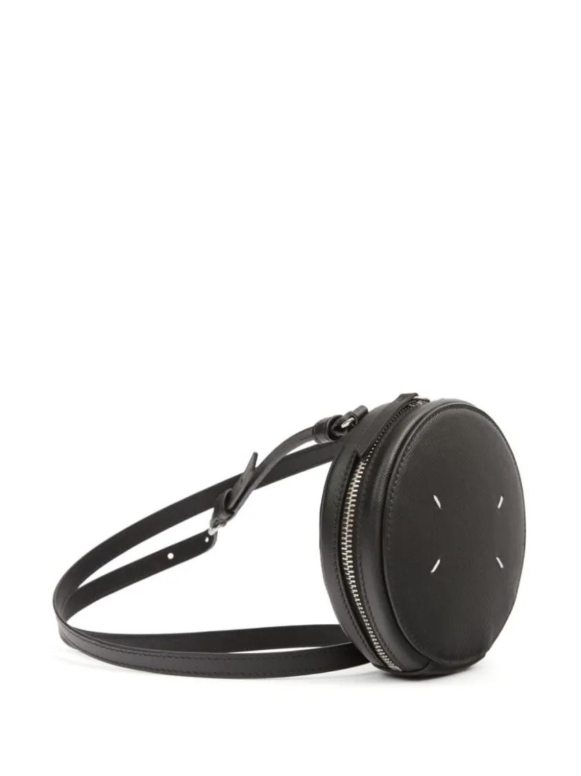 Maison Margiela Hobo bags Textured Black Calf Leather Circular Bag in zwart