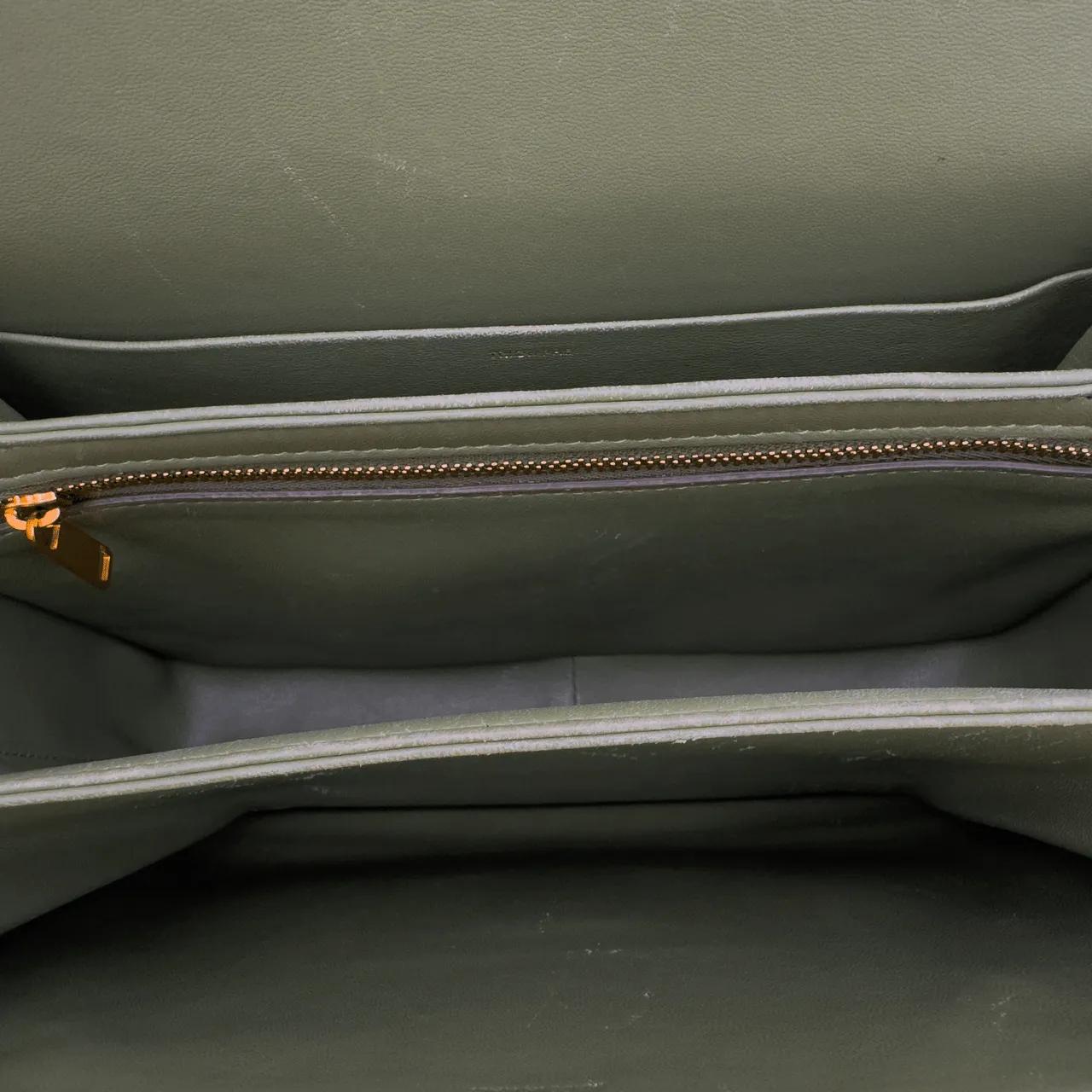 Thumbnail - Celine Crossbody Bags - Celine Medium Triomphe - Khaki - Gr. unisize - in Grün - für Damen