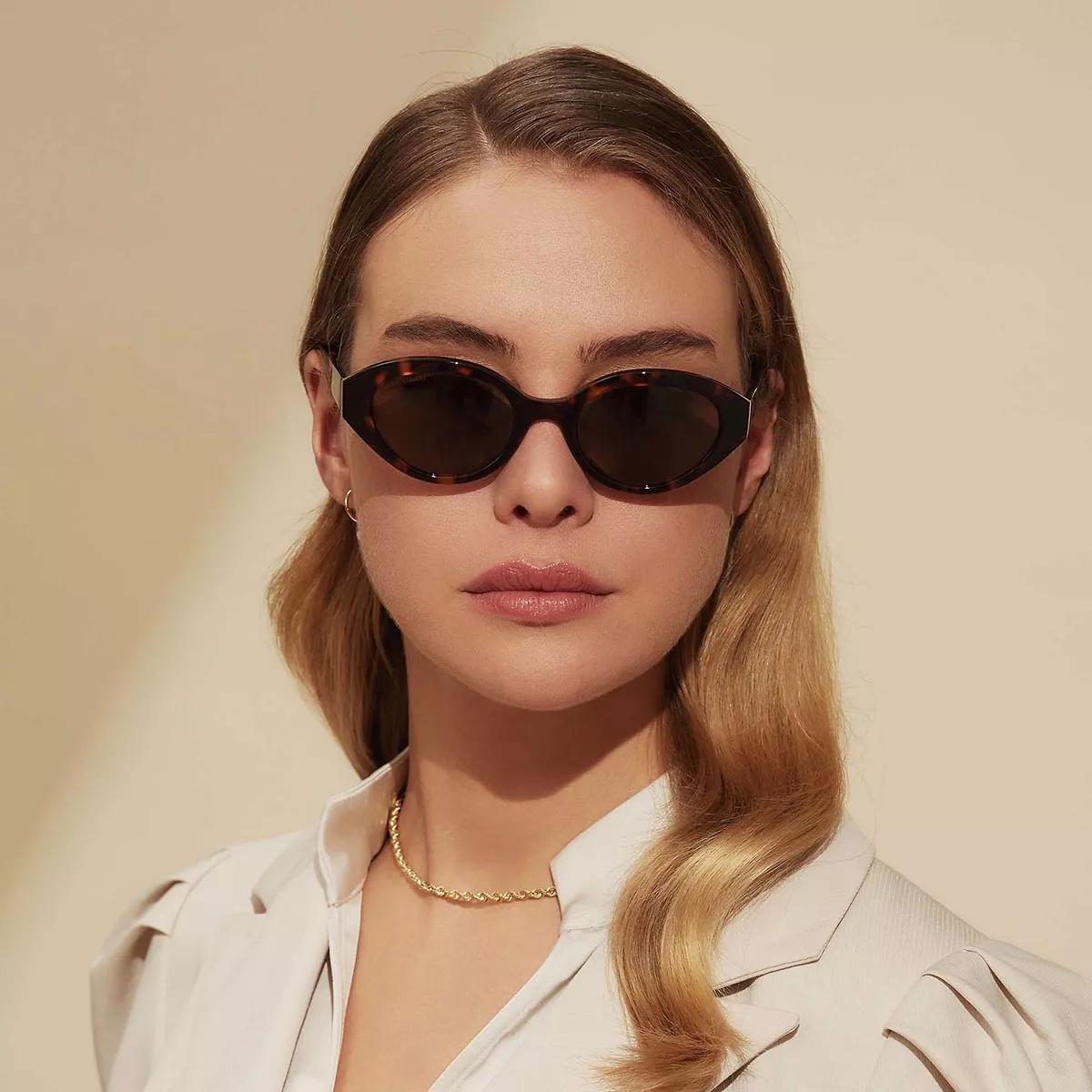 Thumbnail - Isabel Bernard Sonnenbrille - La Villette Rosaire oval sunglasses with brown len - Gr. unisize - in Braun - für Damen