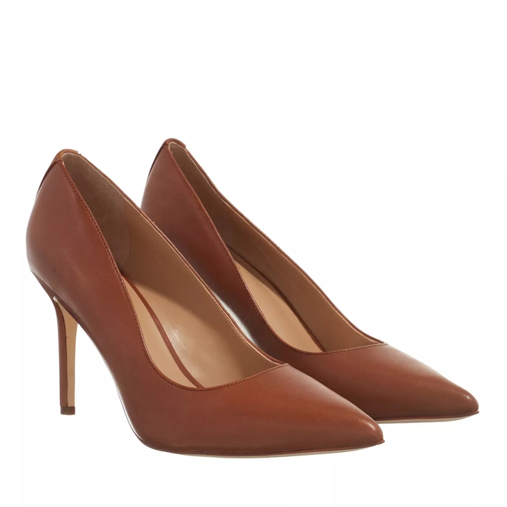 Saddle store shoe pumps