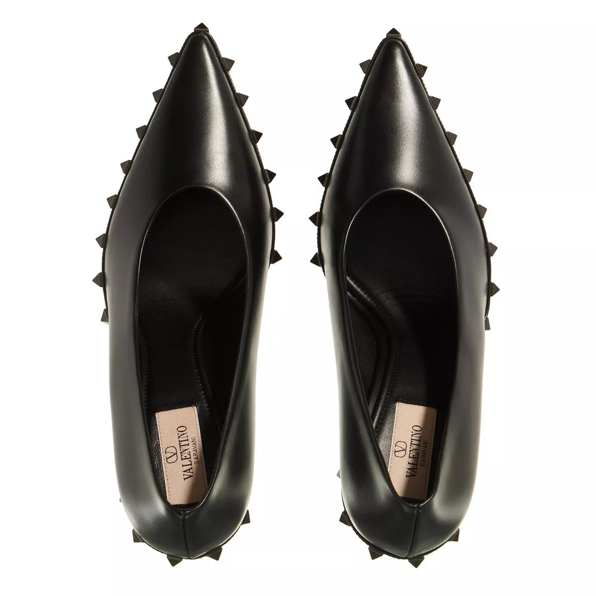 Valentino jaw 2024 studded pumps