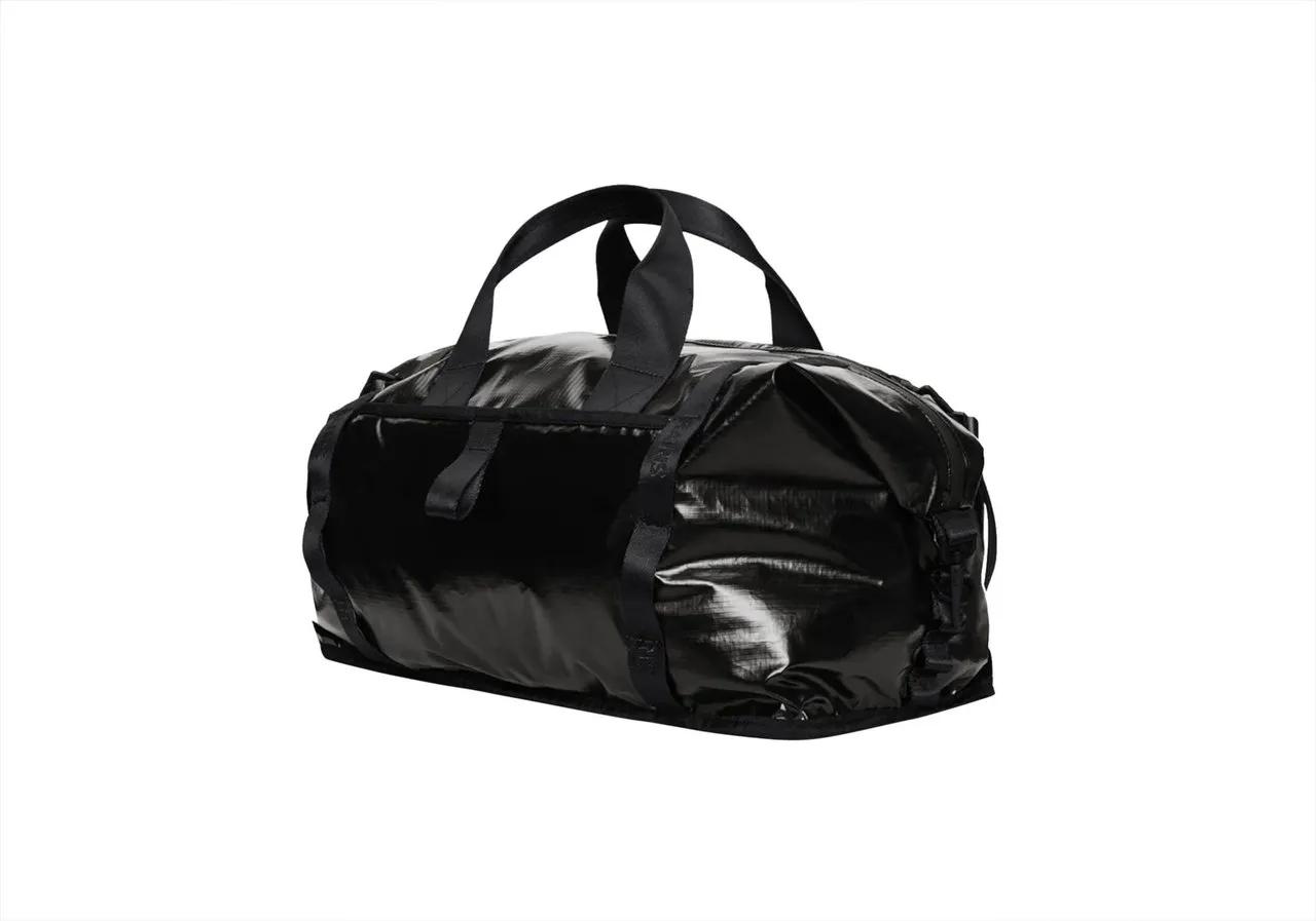 Rains Business & reistassen Bags Black in zwart