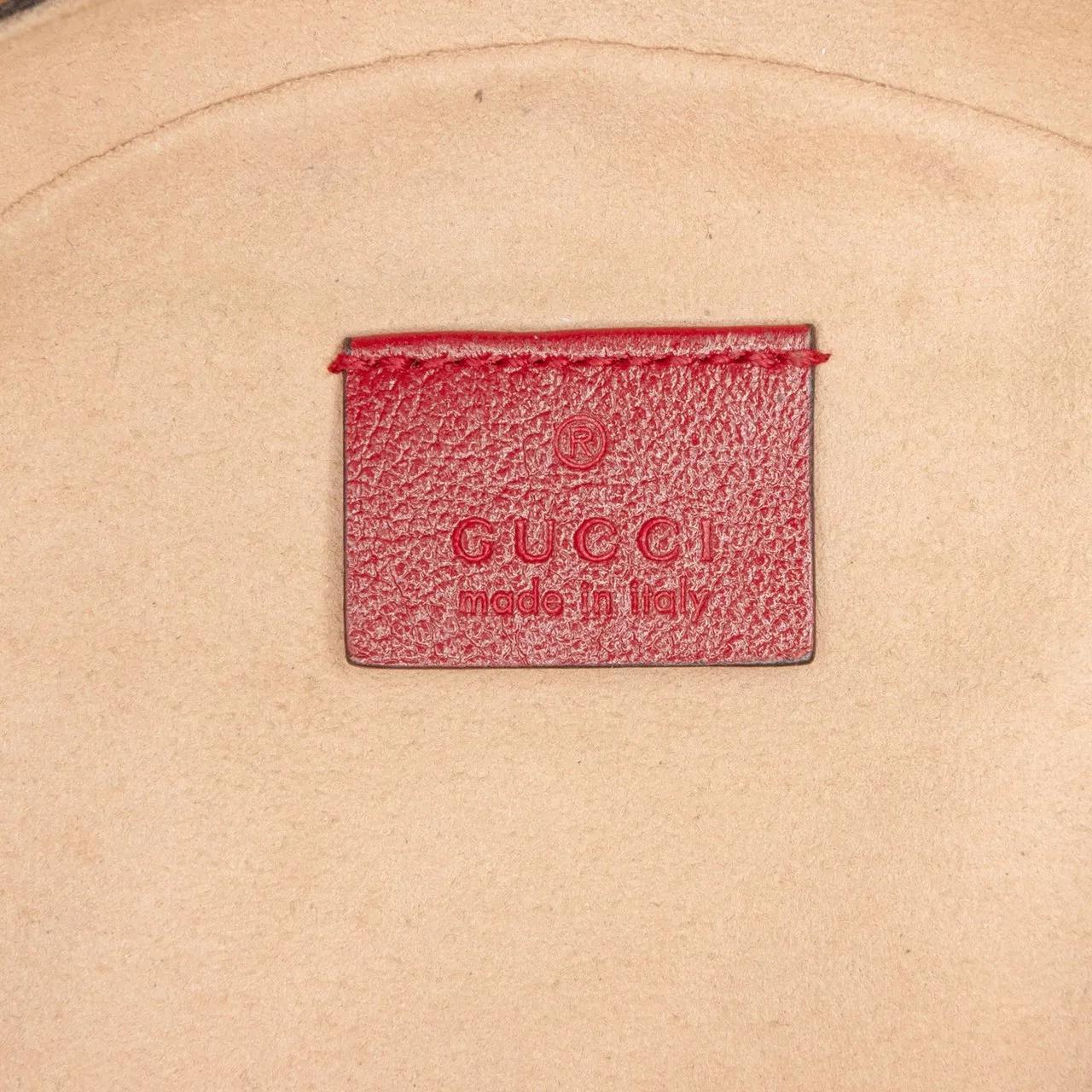 Thumbnail - Gucci Hobo Bags - Mini GG Marmont Matelasse Leather Torchon Round Cr - Gr. unisize - in Schwarz - für Damen