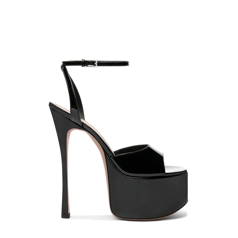Amina Muaddi Sandalen Patent Leather Platform Sandals With Stiletto Heel Black