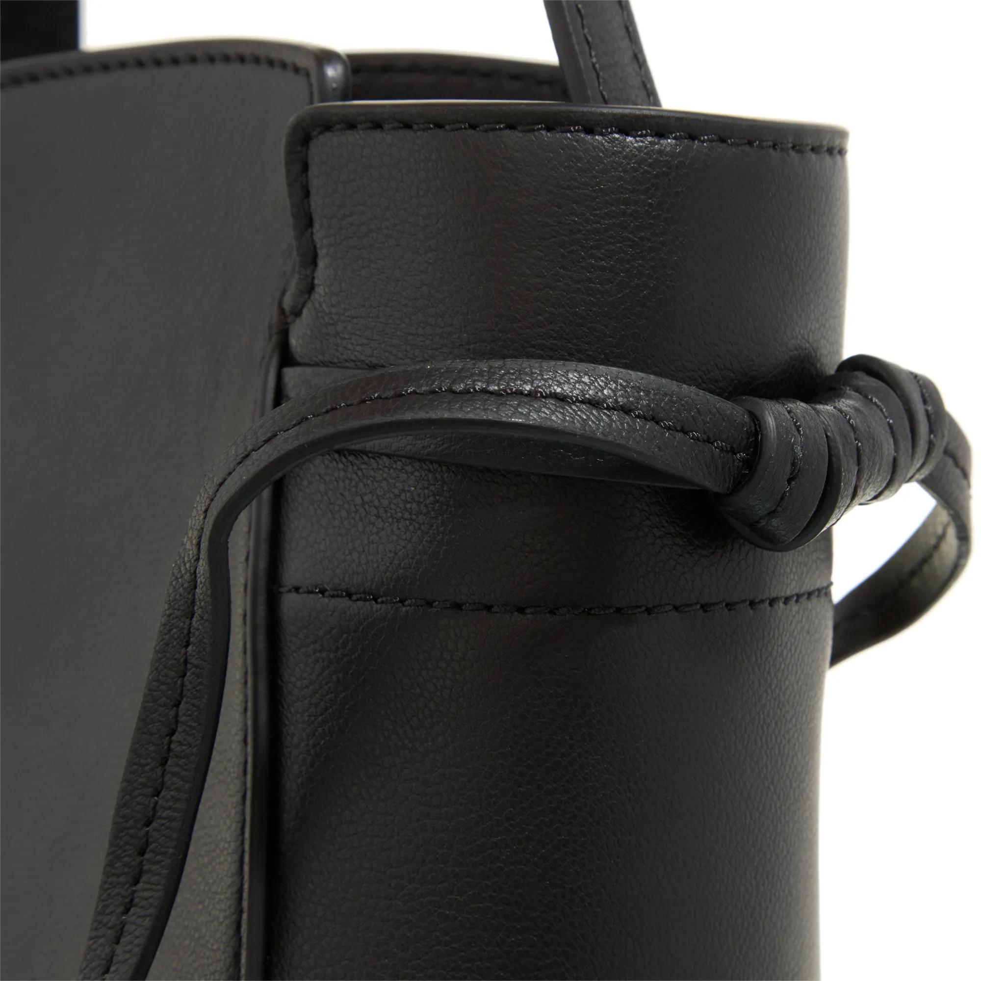 Mulberry Crossbody bags Clovelly Soft Crossbody Refined Calf in zwart