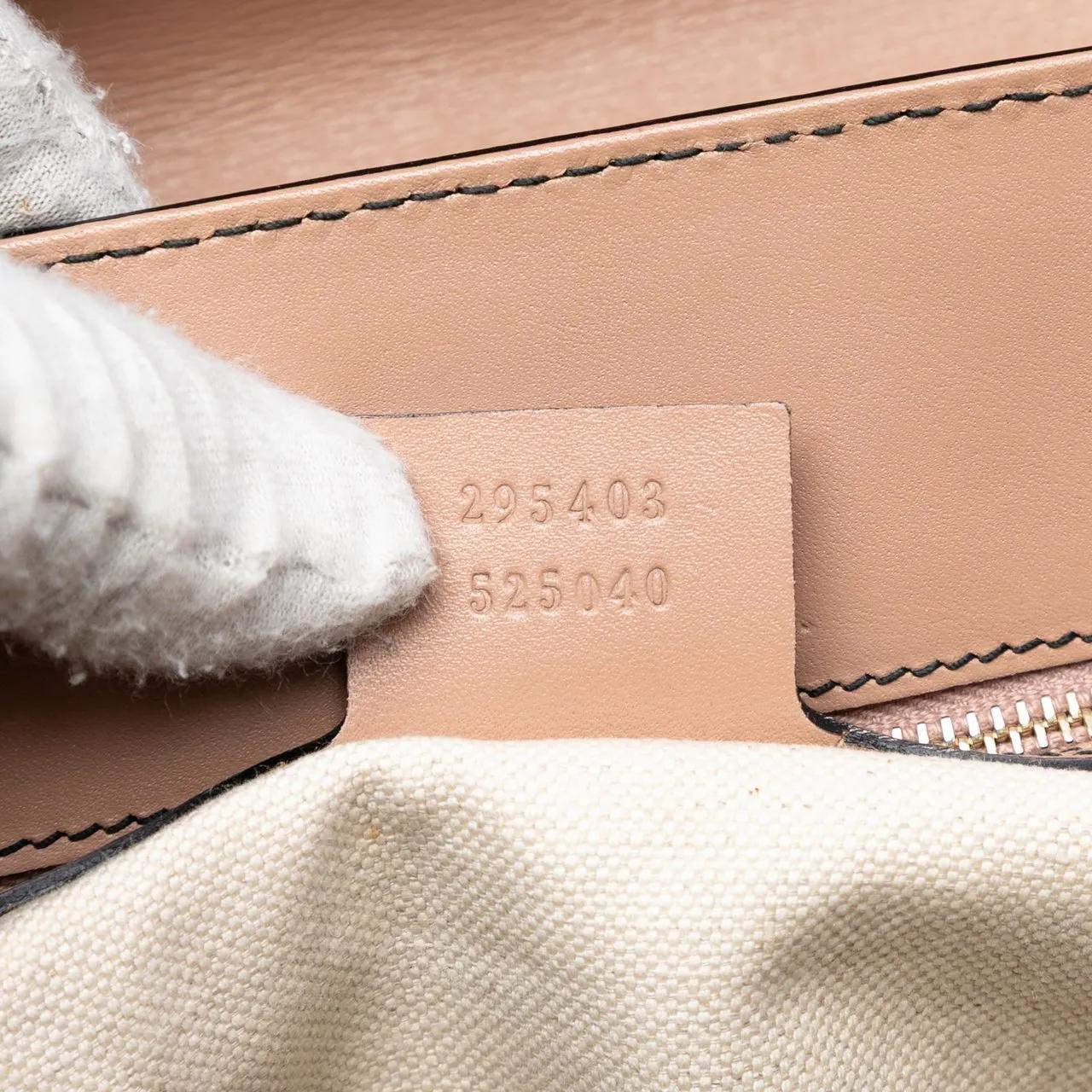 Thumbnail - Gucci Hobo Bags - Large GG Canvas Emily Shoulder Bag - Gr. unisize - in Braun - für Damen