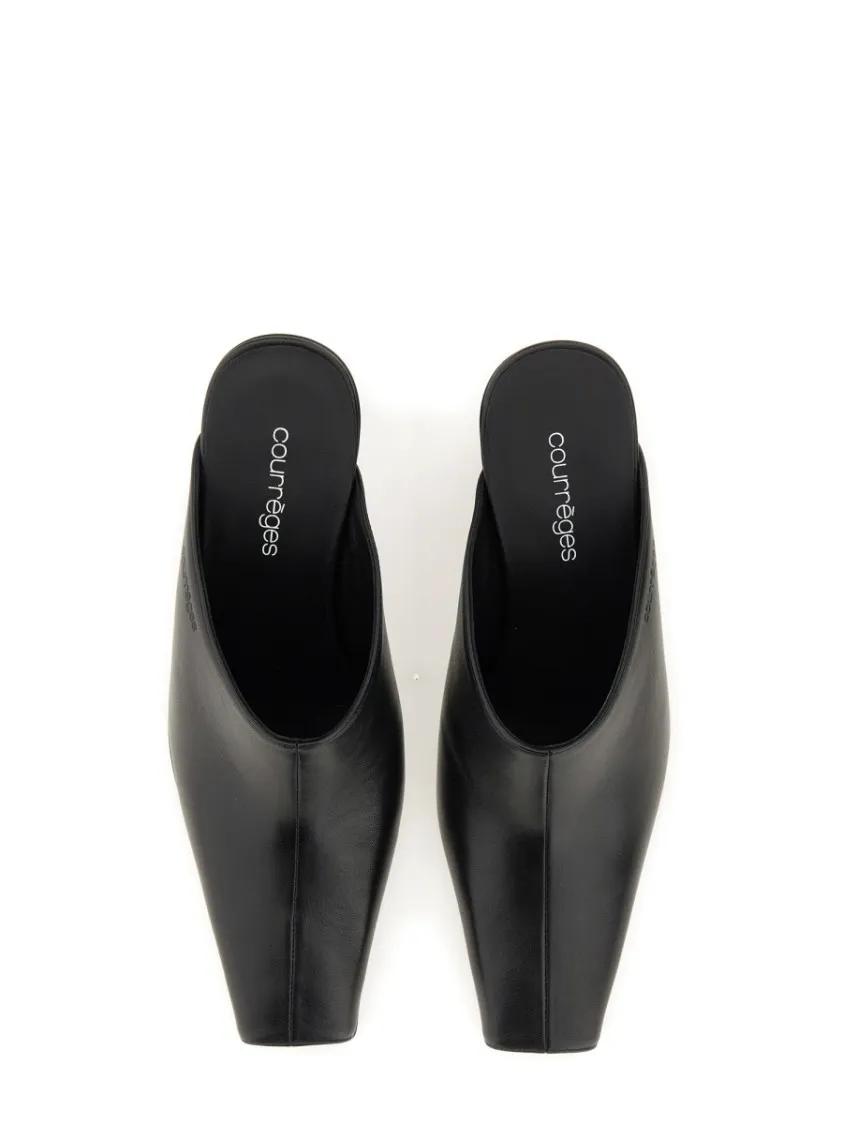 Thumbnail - Courrèges Slipper & Pantoletten - Pointed Toe Mules In Smooth Leather - Gr. 40 (EU) - in Schwarz - für Damen