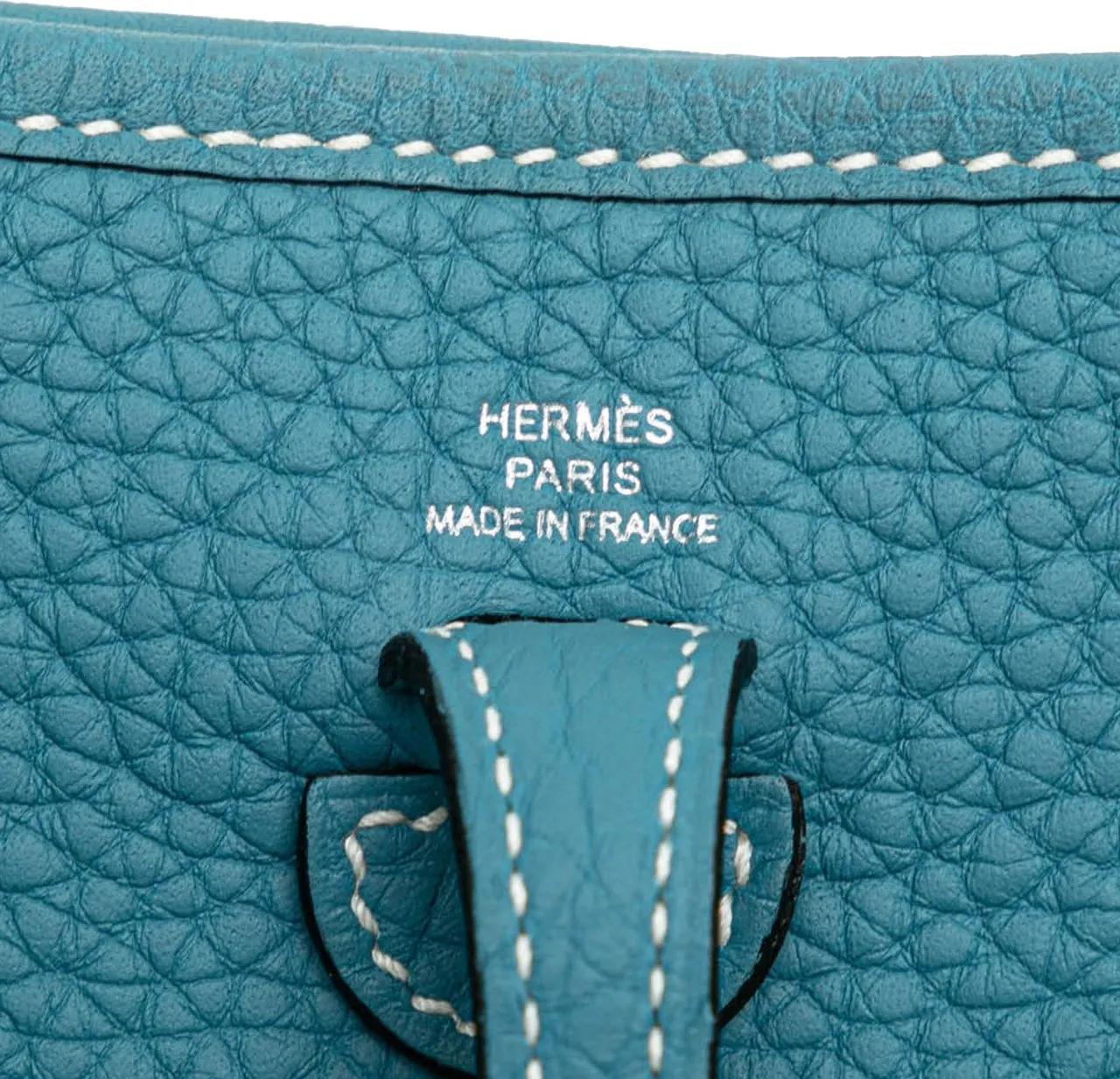 Hermès Hobo bags 2023 Clemence Evelyne III TPM in blauw