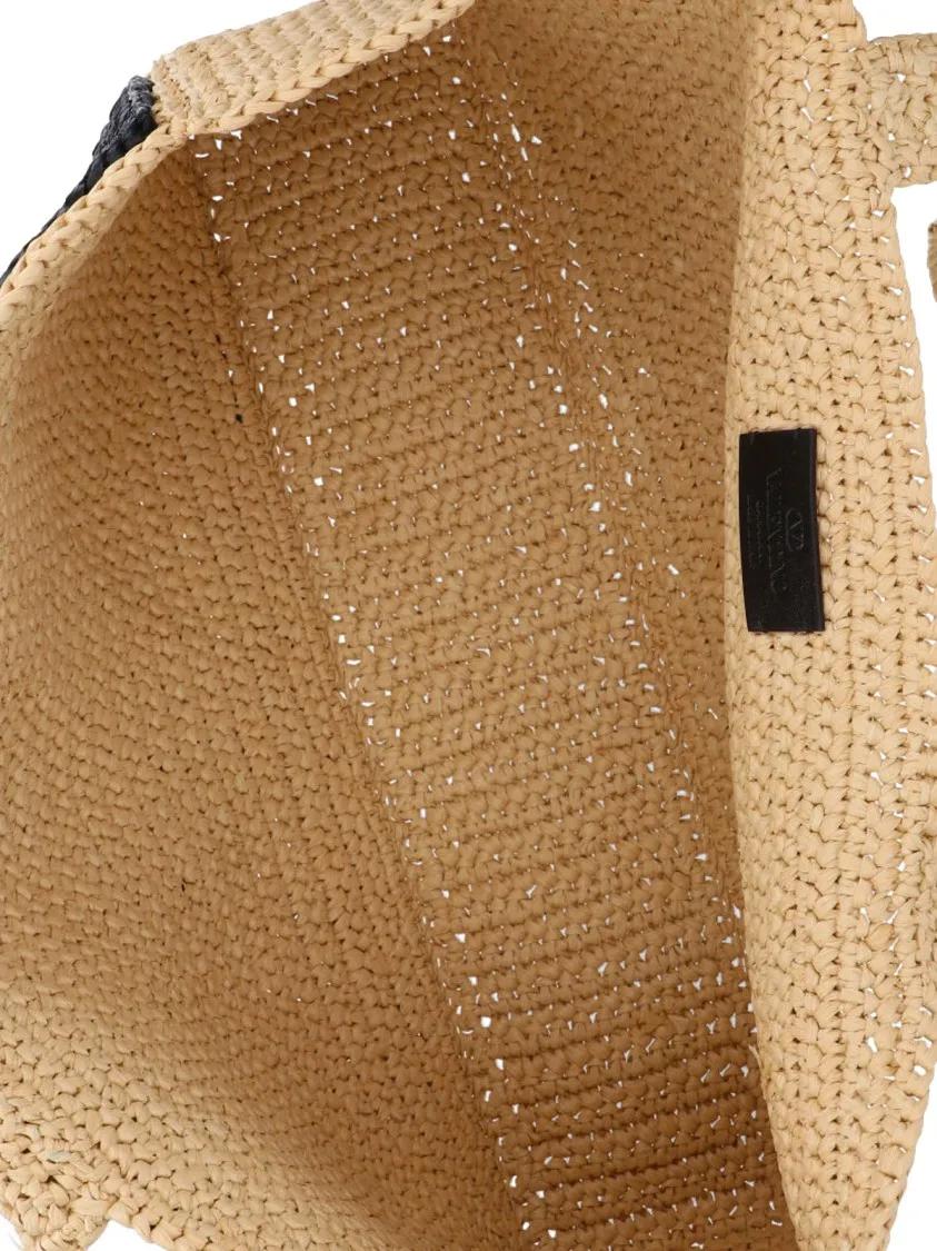 Valentino Garavani Shoppers & Totes "Viva Superstar" Tote Bag – Beige in beige
