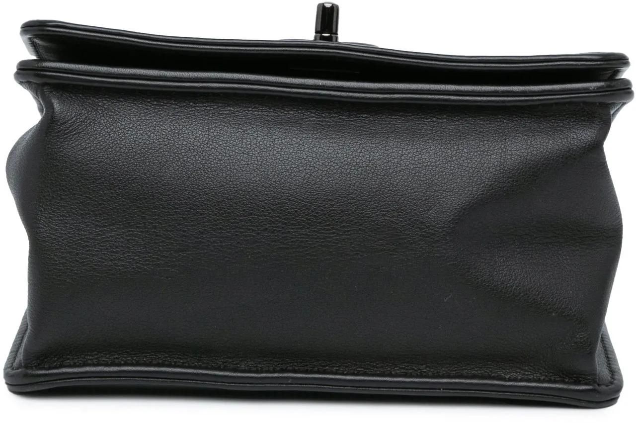 Chanel Hobo bags 2016-2017 Mini Calfskin Propeller Flap in zwart