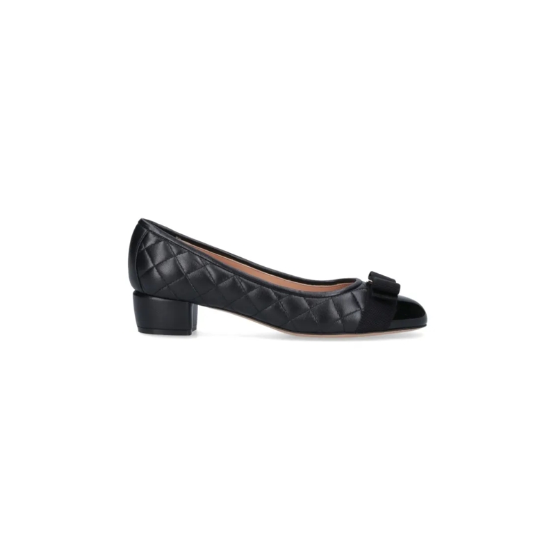 Salvatore Ferragamo Pumps "Varina" Pumps Black Black