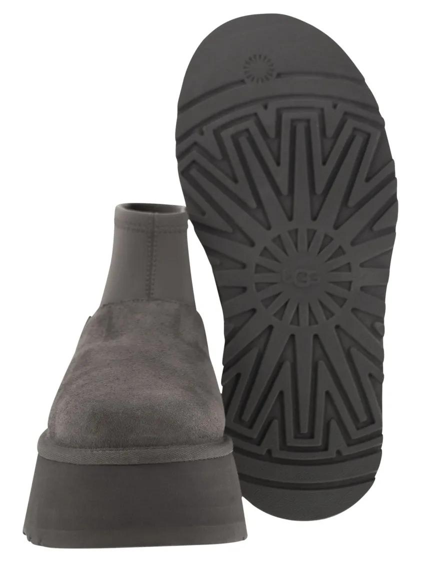 Thumbnail - UGG Stiefel - Classic Mini Dipper Boots - Gr. 8 - in Grau - für Damen