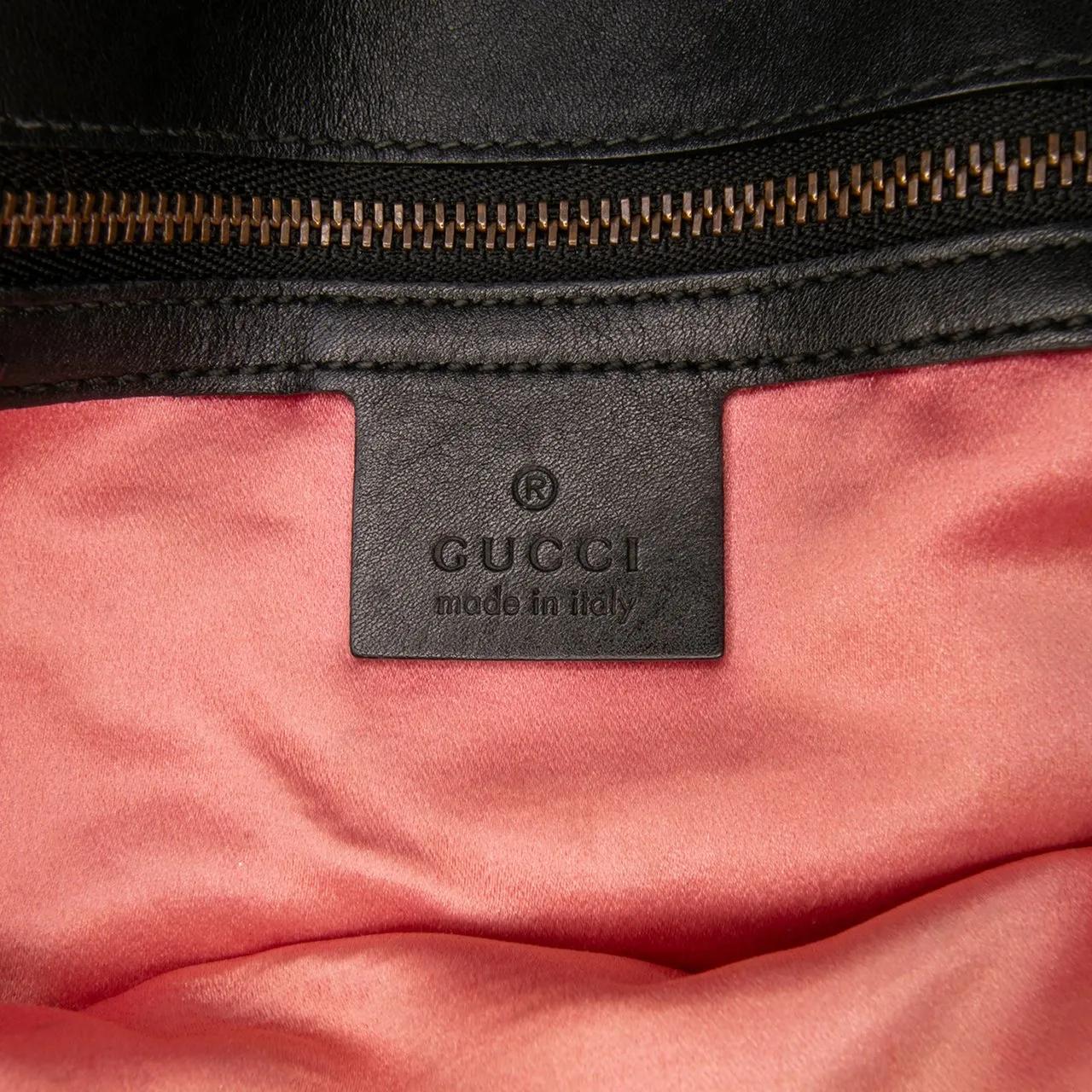 Thumbnail - Gucci Hobo Bags - Medium GG Marmont Bicolor Matelasse Leather Should - Gr. unisize - in Schwarz - für Damen
